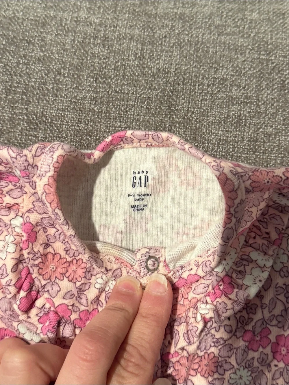 Baby GAP Pink Floral Ruffle Baby One-Piece Sleeper 6-9m
